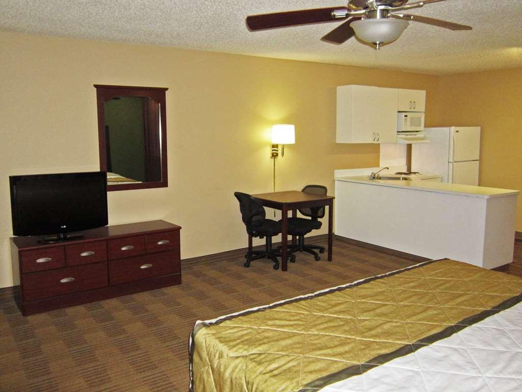 Extended Stay America Suites - Cleveland - Бруклин Номер фото