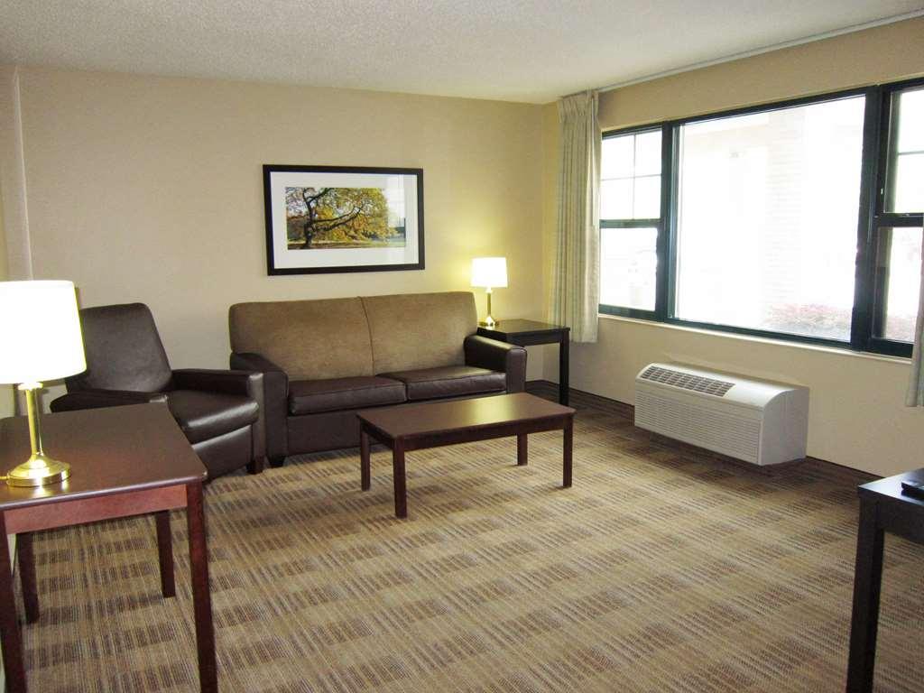 Extended Stay America Suites - Cleveland - Бруклин Номер фото