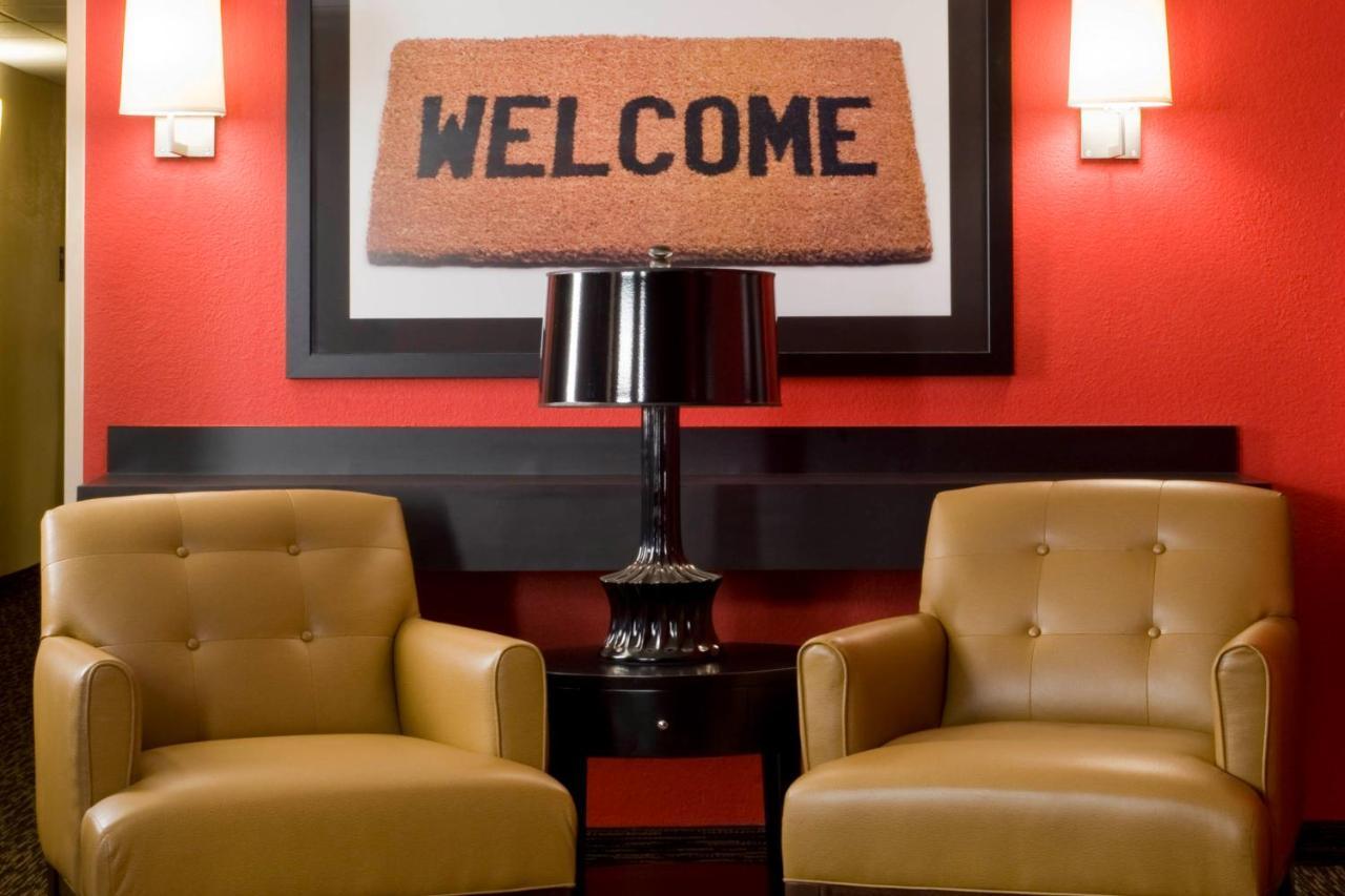 Extended Stay America Suites - Cleveland - Бруклин Экстерьер фото